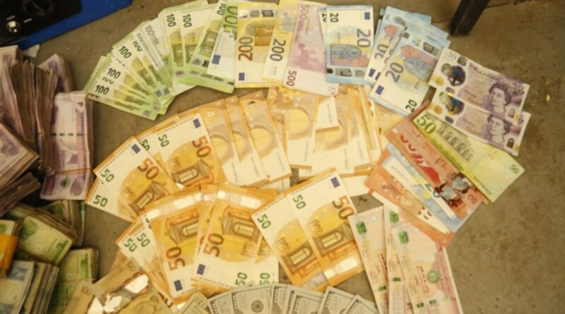 police-arrests-7-people-in-illegal-forex-trade-case-ethiopian-monitor